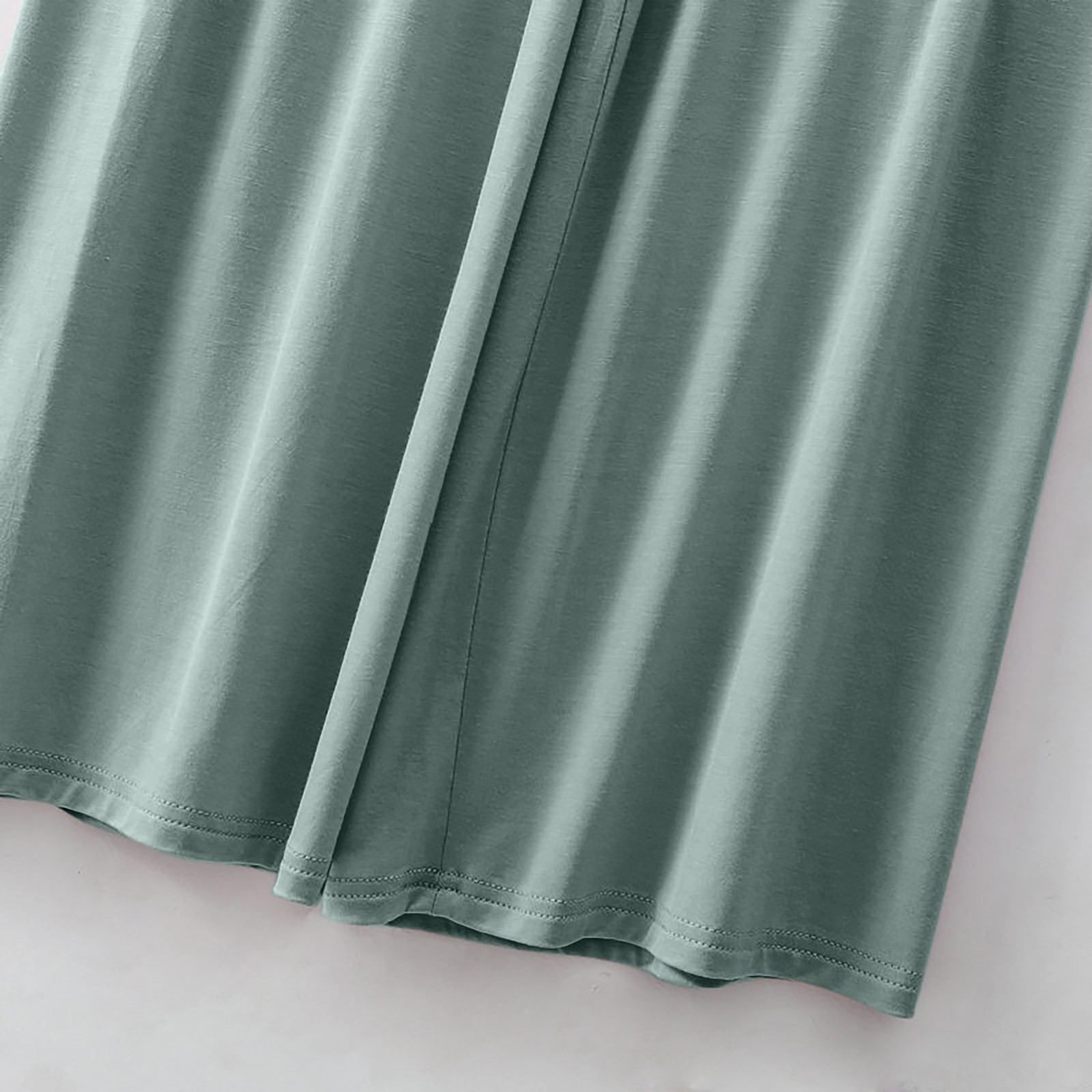 thumbnail image 4 of Conjunto de pijama holgado para mujer: camiseta de manga corta y pantalones con cordón, poliéster y spandex, para todas las estaciones, tallas M-XXL., 4 of 7